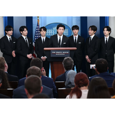 Korean band BTS appears at the daily press briefing in the Brady Press Briefing of the White House in Washington, DC, May 31, 2022, as they visit to discuss Asian inclusion and representation, and addressing anti-Asian hate crimes and discrimination. Photo: AFP