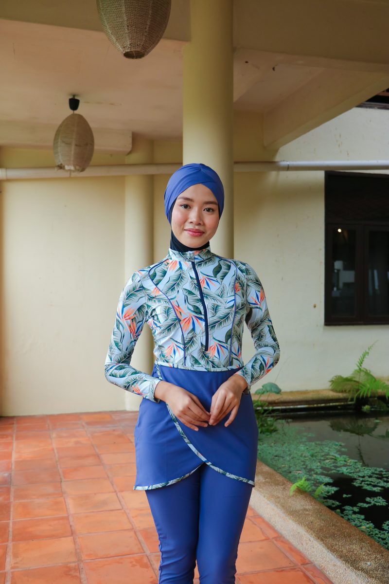 Modernly Modest Raya Tropical Muslimah Swimwear Set in Blue (Plus Size Available) SWIMMING SUIT SUCI CUP